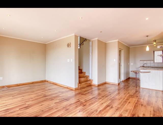3 BEDROOM TOWNHOUSE RENTED IN ALLEN'S NEK